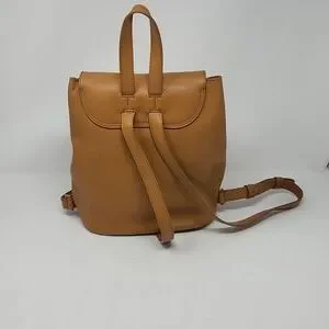 Everlane | Bags | Everlane Petra Brown Leather Backpack  display picture 2